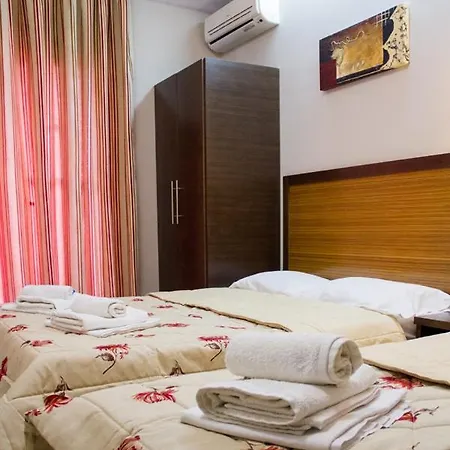 Hotel Rodon 3*