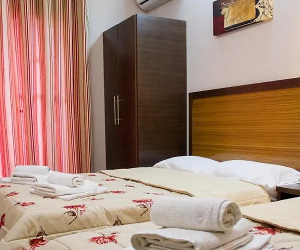 Hotel Rodon 3*